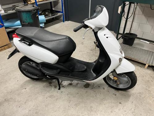 Yamaha neos, Fietsen en Brommers, Scooters | Yamaha, Zo goed als nieuw, Neo's, Klasse B (45 km/u), Benzine, Ophalen