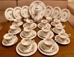 Service Royal Albert Moss Rose 40 pcs  12 person servies, Antiek en Kunst, Antiek | Servies compleet, Ophalen