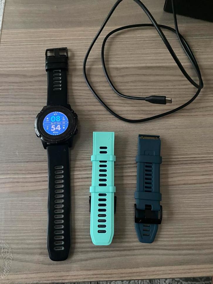 GARMIN FENIX 5X PLUS SAPPHIERE, Handtassen en Accessoires, Sporthorloges, Zo goed als nieuw, Conditie, Ophalen