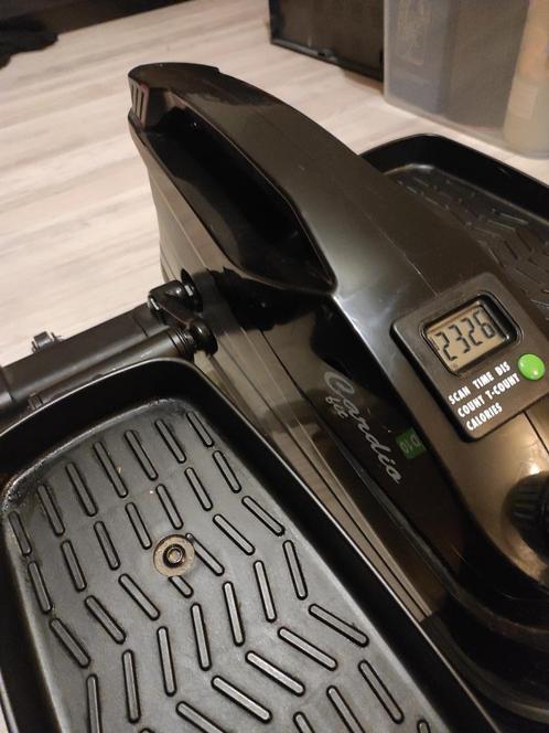 bureaufiets - kantoorfiets Tunturi Cardio Fit D10, Huis en Inrichting, Bureaustoelen, Zo goed als nieuw, Bureaufiets, Zwart, Ergonomisch