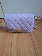 Handtas/schoudertas lila met goudkleur van Vero Moda, Handtassen en Accessoires, Tassen | Damestassen, Ophalen, Nieuw, Paars, Schoudertasje