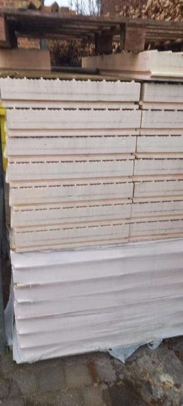 Isolatie Sopra XPS 10 cm (voor steenstrips) + pluggen, Ophalen, Overige materialen, Zo goed als nieuw, 15 m² of meer