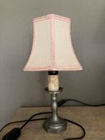 Oudere tafellamp ( klein model ) met tinnen voet, Minder dan 50 cm, Overige materialen, Gebruikt, Ophalen of Verzenden