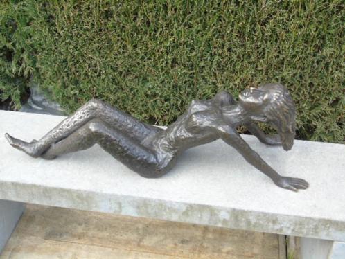 naakte vrouw die met haar armen naar achteren zit, tuinbrons, Tuin en Terras, Tuinwanddecoratie, Nieuw, Ophalen