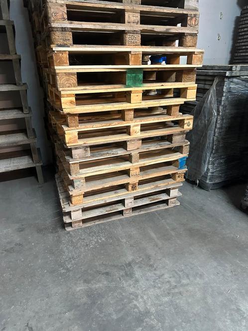 Gemengde houten pallets van verschillende afmetingen, Doe-het-zelf en Bouw, Hout en Planken, Zo goed als nieuw, Ophalen of Verzenden