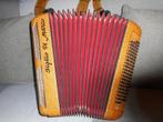 accordéon, Muziek en Instrumenten, Accordeons, Overige formaten, Zo goed als nieuw, Knopaccordeon, Met riemen