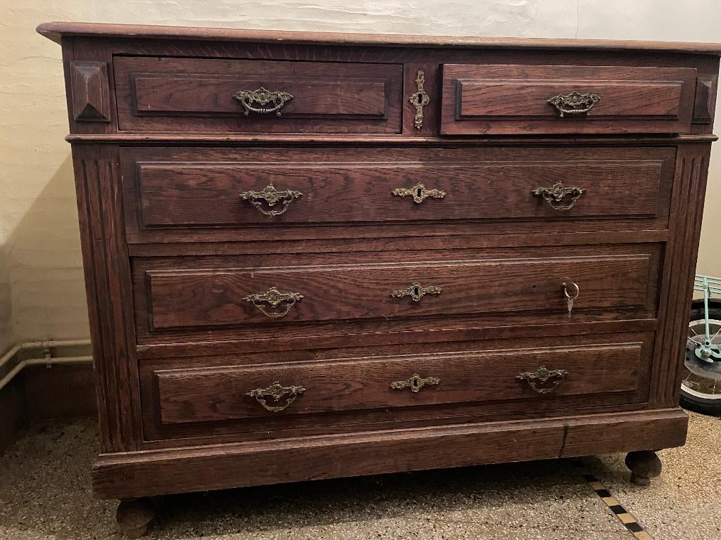 Antieke houten ladekast / commode – massief hout, Antiek en Kunst, Antiek | Meubels | Kasten, Ophalen