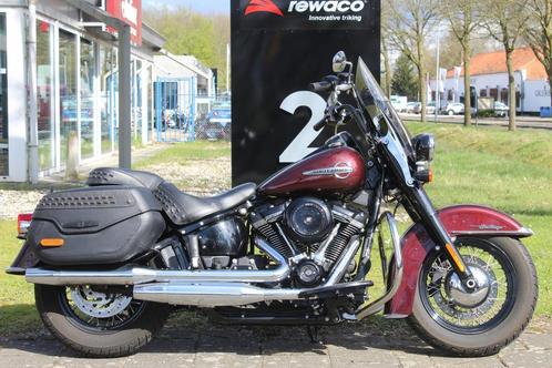 Harley-Davidson Heritage Classic, Motos, Motos | Harley-Davidson, Entreprise, Chopper