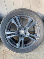 Zwarte velgen met band, Auto-onderdelen, Ophalen, 225 mm, Band(en)