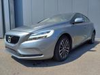 Volvo V40 D2 Momentum AUTOM/LED/CC/HEAT/NAVI/PDC/16", 0 kg, Argent ou Gris, 4 portes, 0 kg