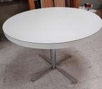 Vintage ronde tafel mid-century, Huis en Inrichting, Tafels | Eettafels, Ophalen, Overige materialen, Rond, Zo goed als nieuw