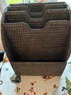 Kranten houder, Huis en Inrichting, Ophalen, Zo goed als nieuw