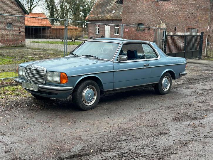 Mercedes w123 coupe 280, Auto's, Mercedes-Benz, Particulier, C-Klasse, Benzine, Ophalen