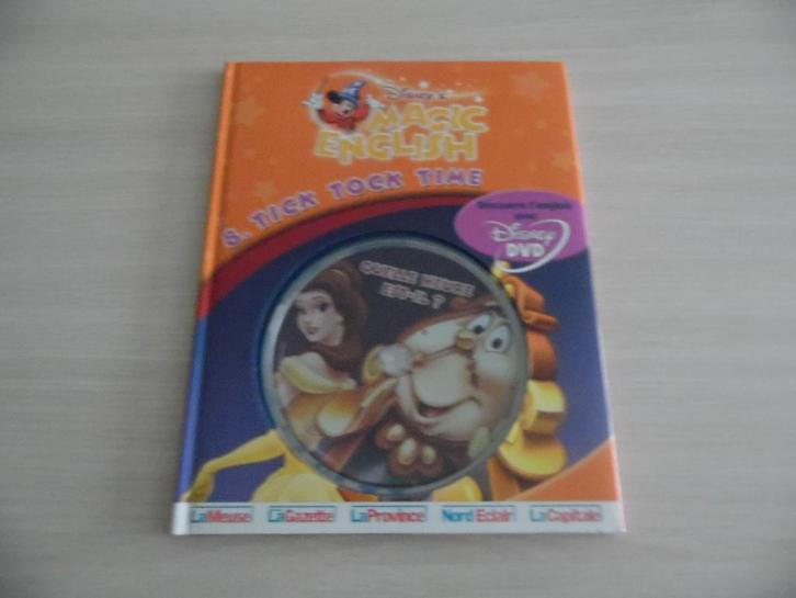 MAGIC ENGLISH  N8, Livres, Livres pour enfants | Jeunesse | Moins de 10 ans, Comme neuf, Fiction général, Enlèvement ou Envoi