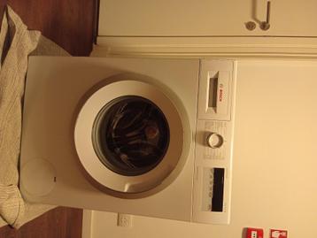 Machine à laver Bosch, 1200 à 1600 tours, 6 à 8 kg, 85 à 90 cm, Enlèvement