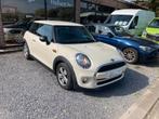 MINI One Euro 6 -1 jaar Garantie (bj 2015), Auto's, 4 zetels, Gebruikt, 4 cilinders, Beige