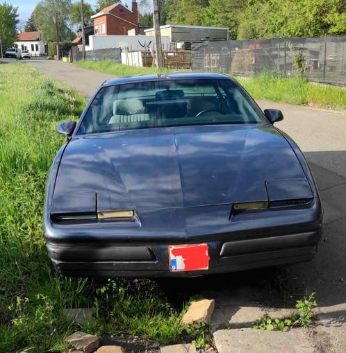 Pontiac firebird 2800 v6 1989, Auto's, Pontiac, Bedrijf, Firebird, Boordcomputer, Centrale vergrendeling, Elektrische ramen, Lichtmetalen velgen