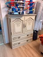 Leuk authentiek kastje over te nemen., Enlèvement, Comme neuf