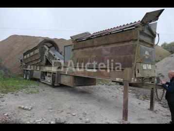 Trommelzeef Powerscreen 620 beschikbaar voor biedingen