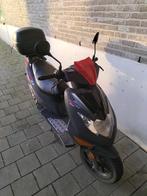 Te koop: Keeway 2012 tweetakt brommer (voor reparatie), Fietsen en Brommers, Brommers | Overige merken, 1 versnellingen, Gebruikt