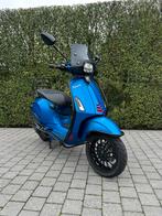 Vespa sprint A klasse met begrenzer, Fietsen en Brommers, Ophalen, Overige modellen, Zo goed als nieuw