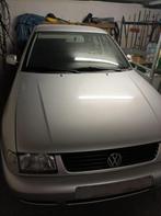 Volkswagen Polo Berline, 54000km, bouwjaar 2000., Auto's, 5 deurs, Zilver of Grijs, Polo, Handgeschakeld