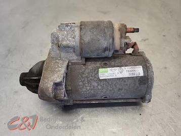 Startmotor van een Renault Master beschikbaar voor biedingen