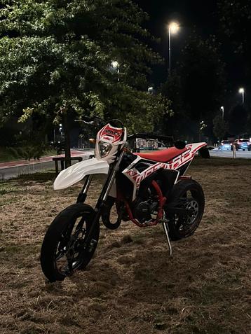Beta sport 50cc (niet voor beginners,werk aan) beschikbaar voor biedingen