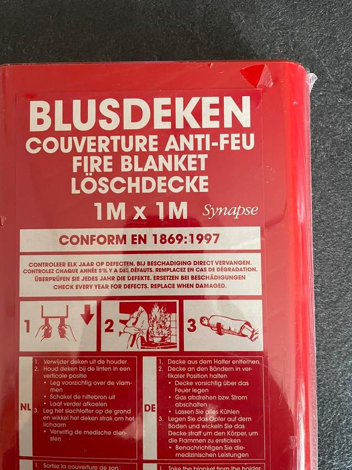 Nouvelle couverture anti-feu pour les petits feux, Maison & Meubles, Extincteurs & Coffres-forts, Neuf, Enlèvement ou Envoi