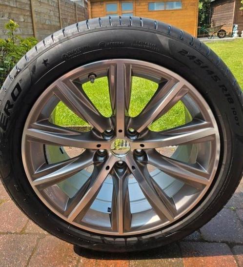 Originele BMW Velgen met Pirelli P Zero Banden ️, Auto-onderdelen, Banden en Velgen, Banden en Velgen, Zomerbanden, 18 inch, 245 mm
