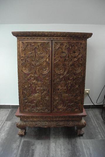 Oosterse kast (Indisch) beschikbaar voor biedingen