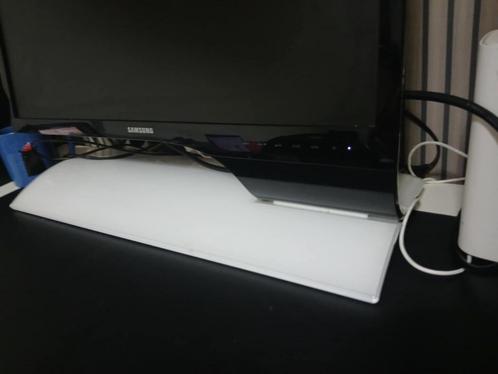 SAMSUNG pc scherm  24 inch met sound en  2hdmi, Computers en Software, Monitoren, Gebruikt, 60 Hz of minder, HDMI, VGA, Gaming