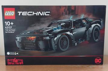 LEGO Technic 42127 The Batman Batmobile - sealed beschikbaar voor biedingen