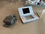 Nintendo DS Lite + 4 spellen, Games en Spelcomputers, Spelcomputers | Nintendo DS, Ophalen of Verzenden, Zilver, DS Lite, Gebruikt