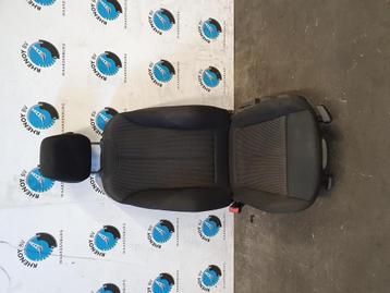 BMW 3 serie F30 li sportstoel stof  beschikbaar voor biedingen