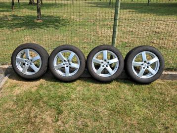 Jantes et pneus presque neufs Seat Ateca beschikbaar voor biedingen