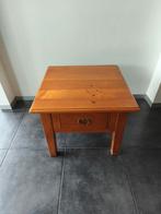 Houten salon of bijzet tafel, Huis en Inrichting, Tafels | Salontafels, Ophalen, Gebruikt, 50 tot 100 cm, 50 tot 75 cm