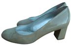 Dyva handgemaakte lakleder schoenen - 37,5, Kleding | Dames, Schoenen, Gedragen, Beige, Dyva, Schoenen met lage hakken