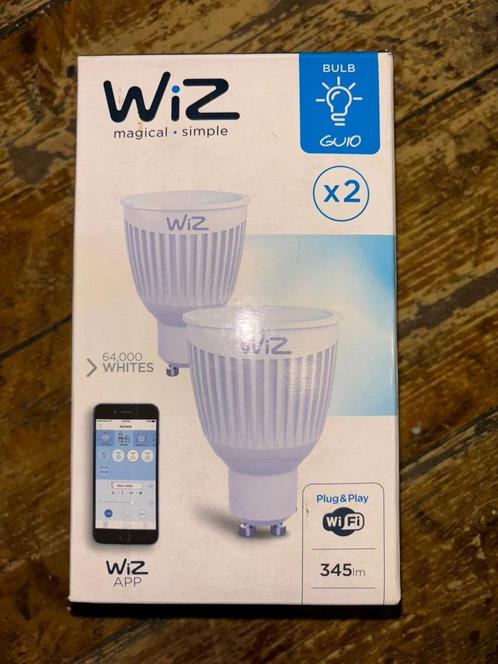 Spot LED WiZ GU10 6,5 W blanc chaud, 2 pièces, dimmable, Maison & Meubles, Lampes | Spots, Neuf, Spot encastrable ou Spot mural