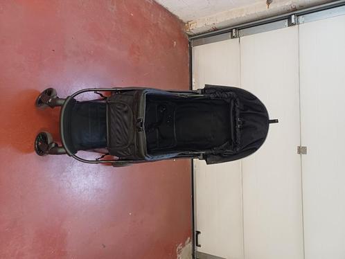 Buggy voor hond tot 20kg, Dieren en Toebehoren, Honden-accessoires, Zo goed als nieuw, Ophalen