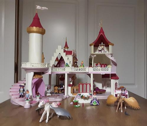 PLaymobil gigantisch prinsessenkasteel en 6 extra sets, Kinderen en Baby's, Speelgoed | Playmobil, Zo goed als nieuw, Complete set