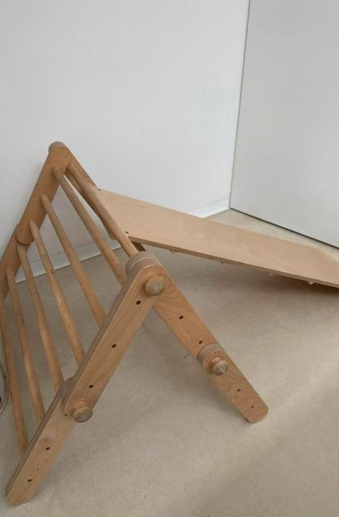 Pikler triangleklimrek Mopitri inclusief ramp van Ette Tete., Enfants & Bébés, Jouets | Jouets en bois, Comme neuf, Enlèvement