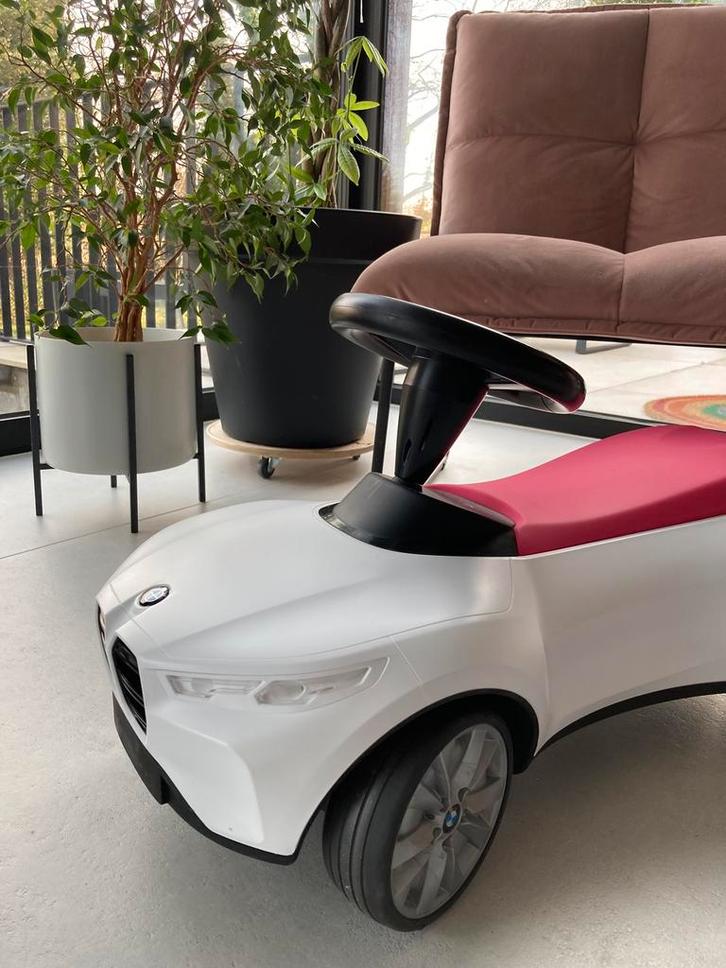 Loopwagen BMW, Kinderen en Baby's, Speelgoed | Buiten | Accuvoertuigen, Zo goed als nieuw, Ophalen