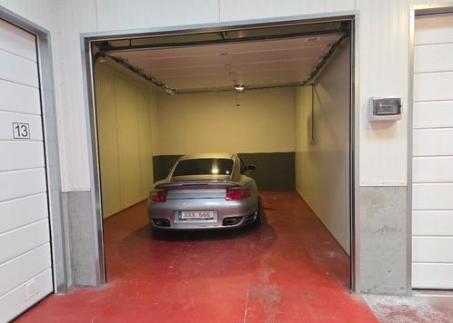 Diverse LUXE garageboxen Oostende Lindenlaan, Immo, Garages en Parkeerplaatsen, Oostende
