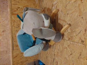 Hobbel hondje  beschikbaar voor biedingen