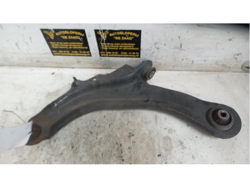 Draagarm links-voor van een Renault Megane Scenic, Auto-onderdelen, Ophanging en Onderstel, Renault, Gebruikt, 3 maanden garantie