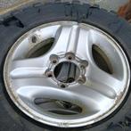 Jantes Toyota land cruiser 16" pneus tout terrain, Autos : Pièces & Accessoires, Pneus & Jantes, Enlèvement