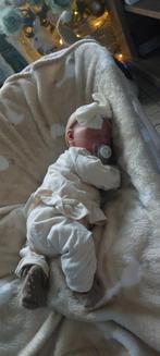 Reborn baby mick alsleep, Verzamelen, Poppen, Ophalen of Verzenden, Zo goed als nieuw, Babypop, Levensecht of Reborn