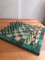 Jeu d'échecs en malachite et cuivre, Hobby & Loisirs créatifs, Jeux de société | Jeux de plateau, Enlèvement ou Envoi, Comme neuf