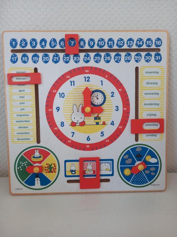 Nieuwe houten Nijntje kalender x klok, Kinderen en Baby's, Speelgoed | Educatief en Creatief, Nieuw, Ontdekken, Ophalen of Verzenden